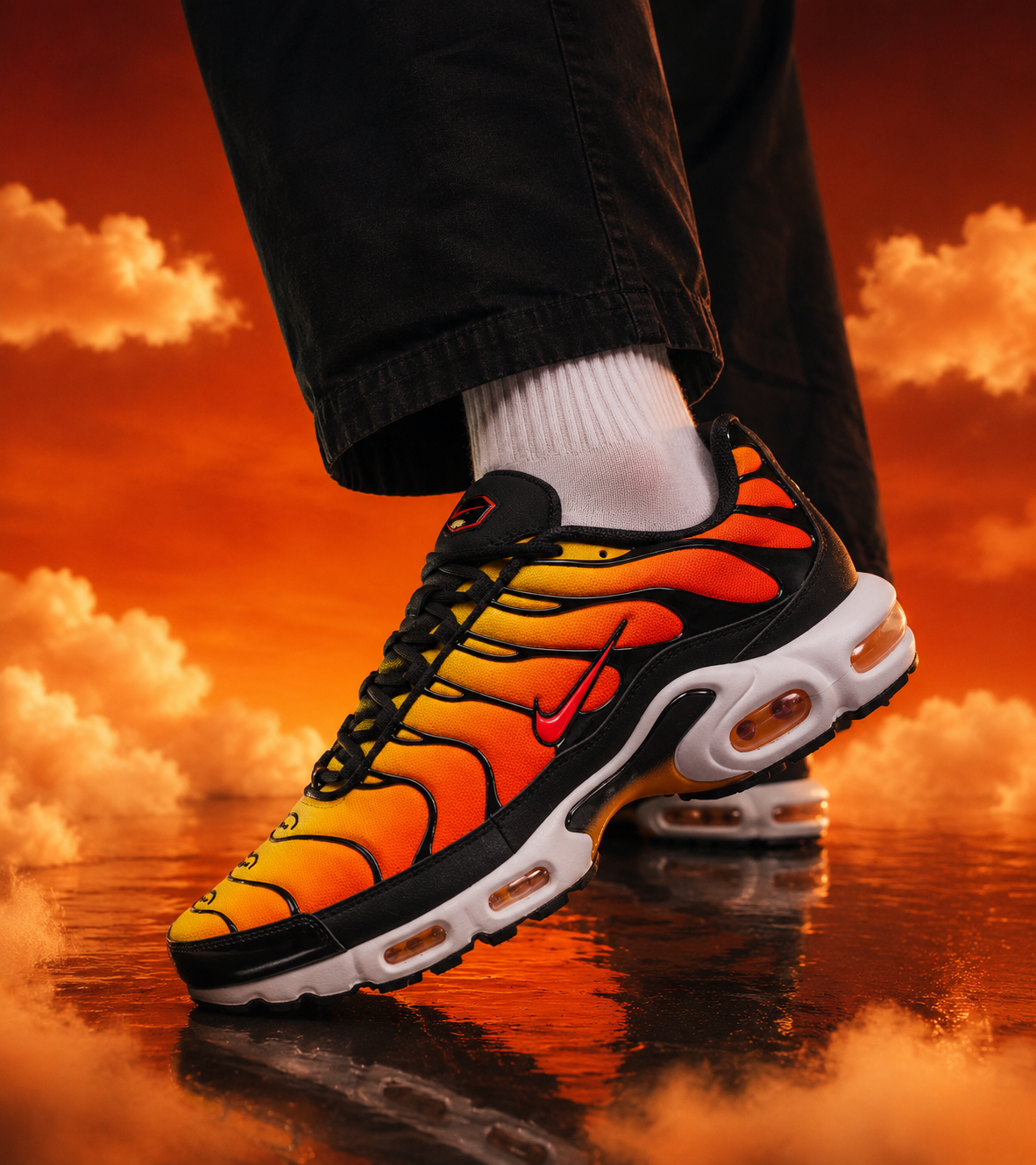 NIKE