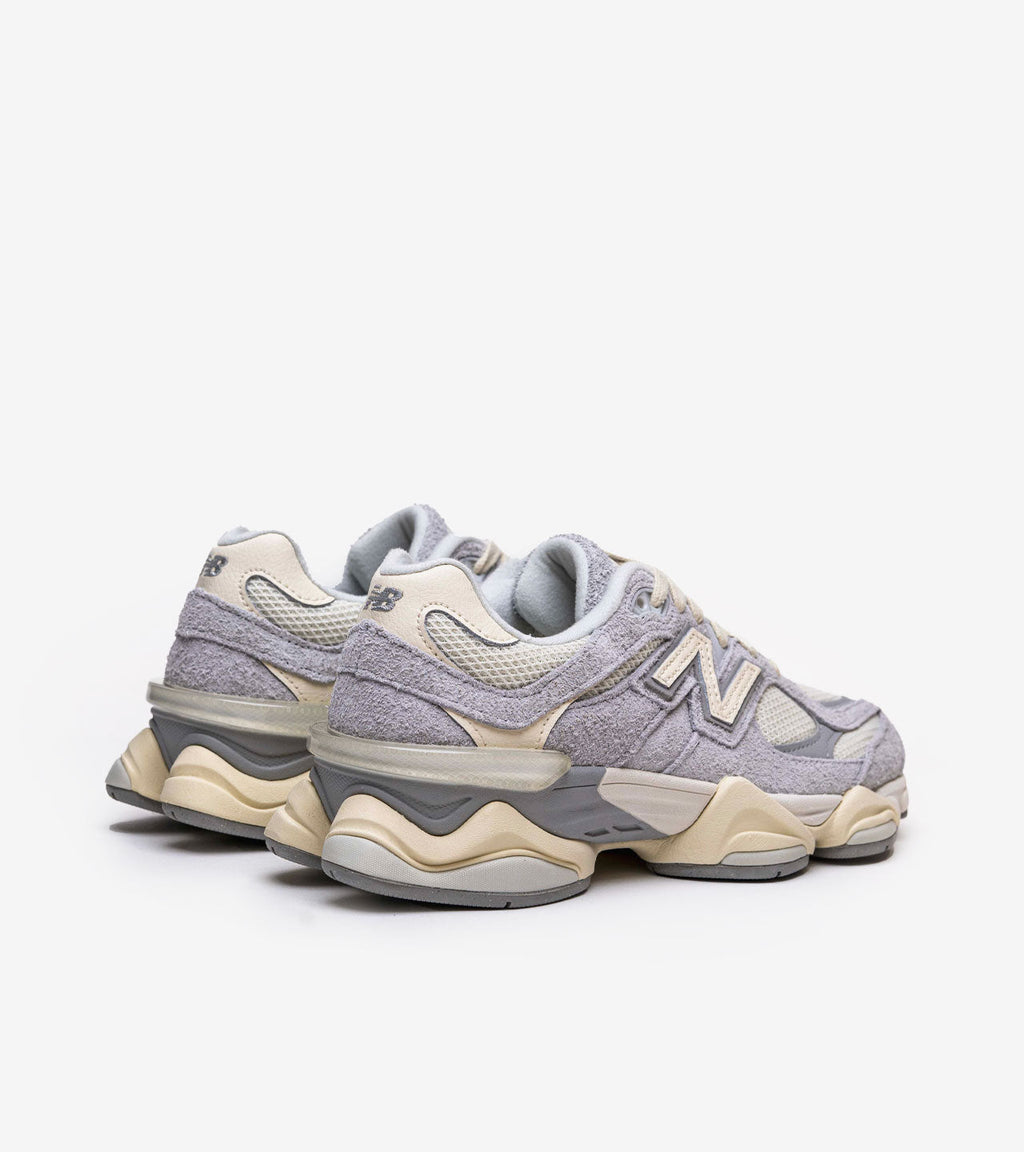 New Balance 9060 Quartz Grey